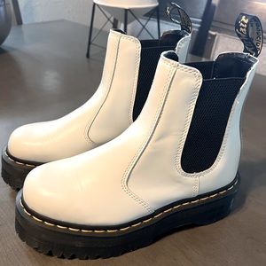 White Doc Martens ((platform))
